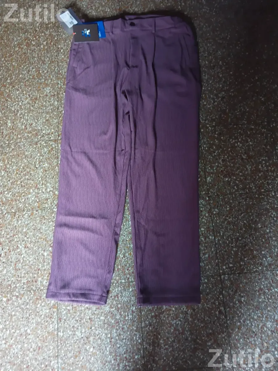 NYKAA FASHION Ribbed Textured Trousers  straight leg  pants - મહિલાઓના કપડા - અમદાવાદ શહેર - Image 2