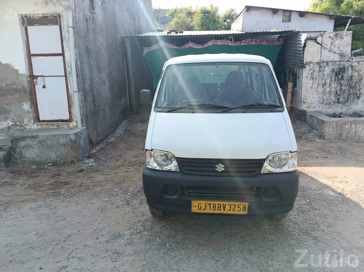 Eco Star White Family Van Car - કાર - દહેગામ - Image 4