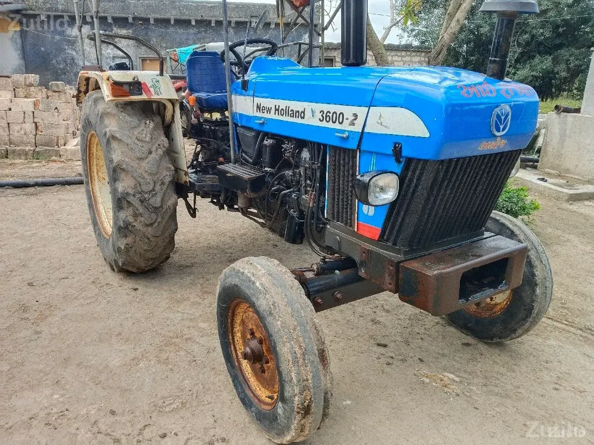 New Holland 3600 2 - Tractors - Vagra - Image 3
