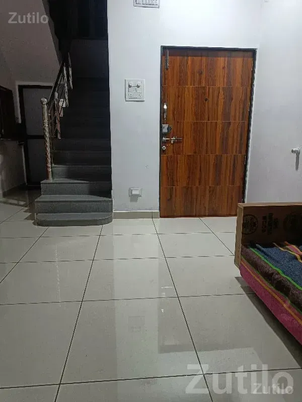 2 BHK Flat for Sale in Keshod Ambawadi - House for Sale - Keshod - Image 1