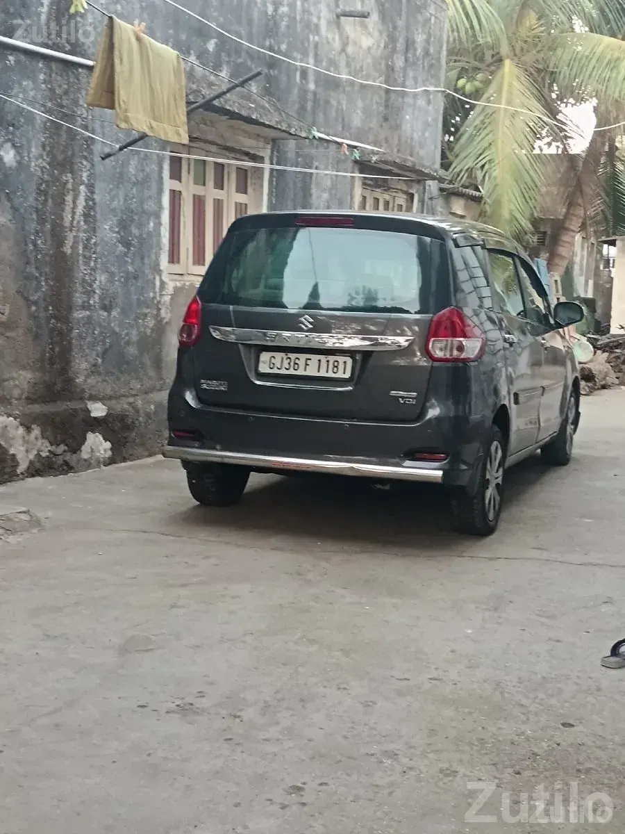 Maruti Suzuki Ertiga 2017 VDI SHVS - કાર - માંગ્રોળ - Image 3