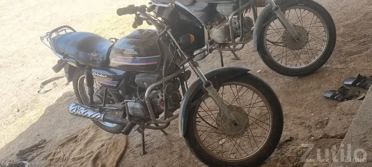 Hero Honda 2009 Model Motorcycle - Bikes - Vanthali - Image 3