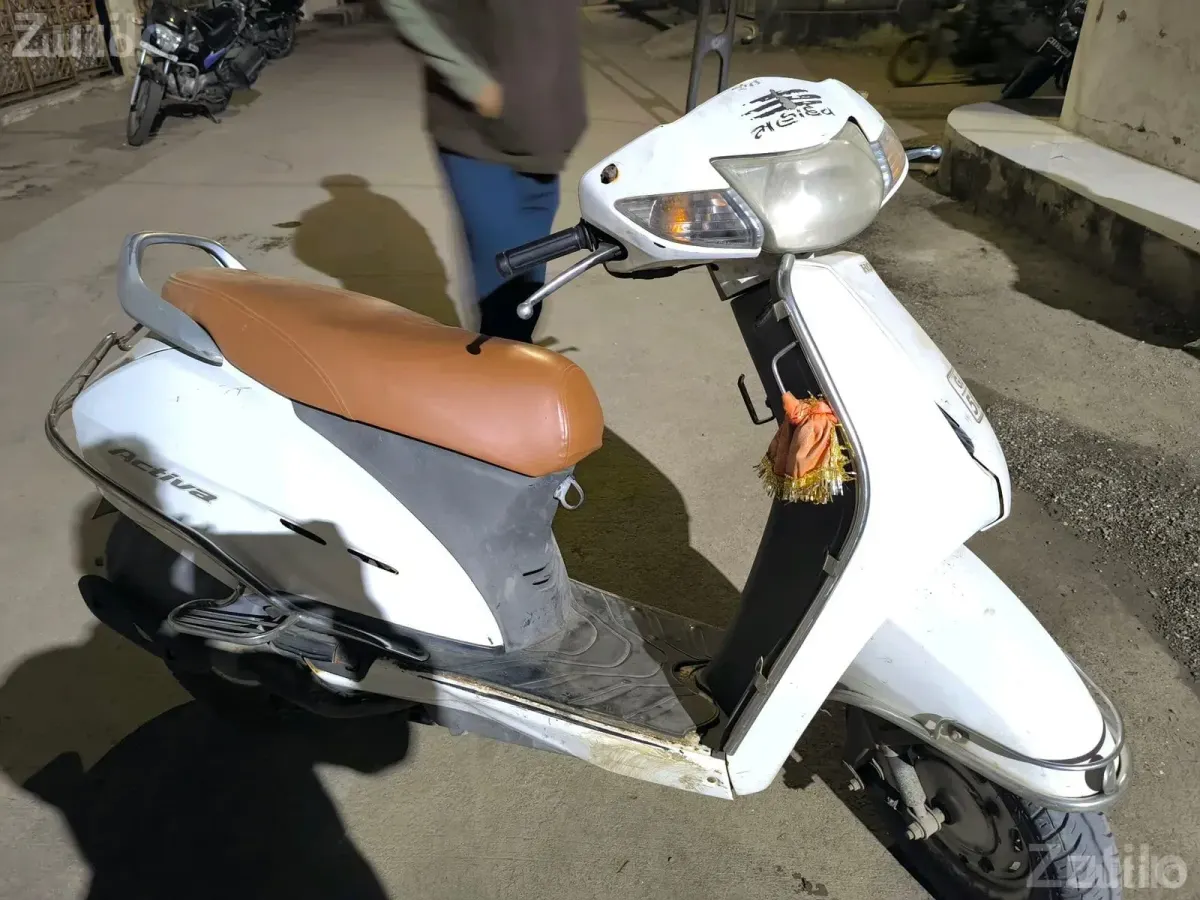 Honda Activa Scooter with New Tyres - Bikes - Keshod - Image 4