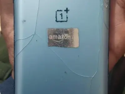 OnePlus 9R 12GB 256GB Blue (Cracked Back) OnePlus 9R 12GB 256GB Blue (Cracked Back)