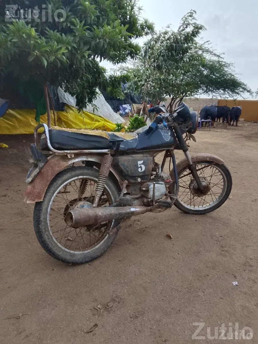 Hero Honda CD 100 2000 Model Bike - બાઇક્સ - ખંભાળિયા - Image 3