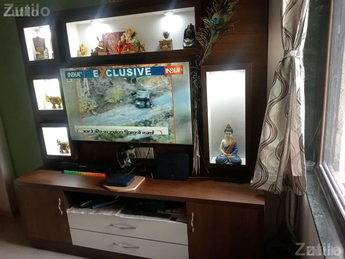 Wooden TV Cabinet with Shelves and Drawers - વોર્ડરોબ, કબાટ અને સ્ટોરેજ - દસ્ક્રોઇ - Image 3