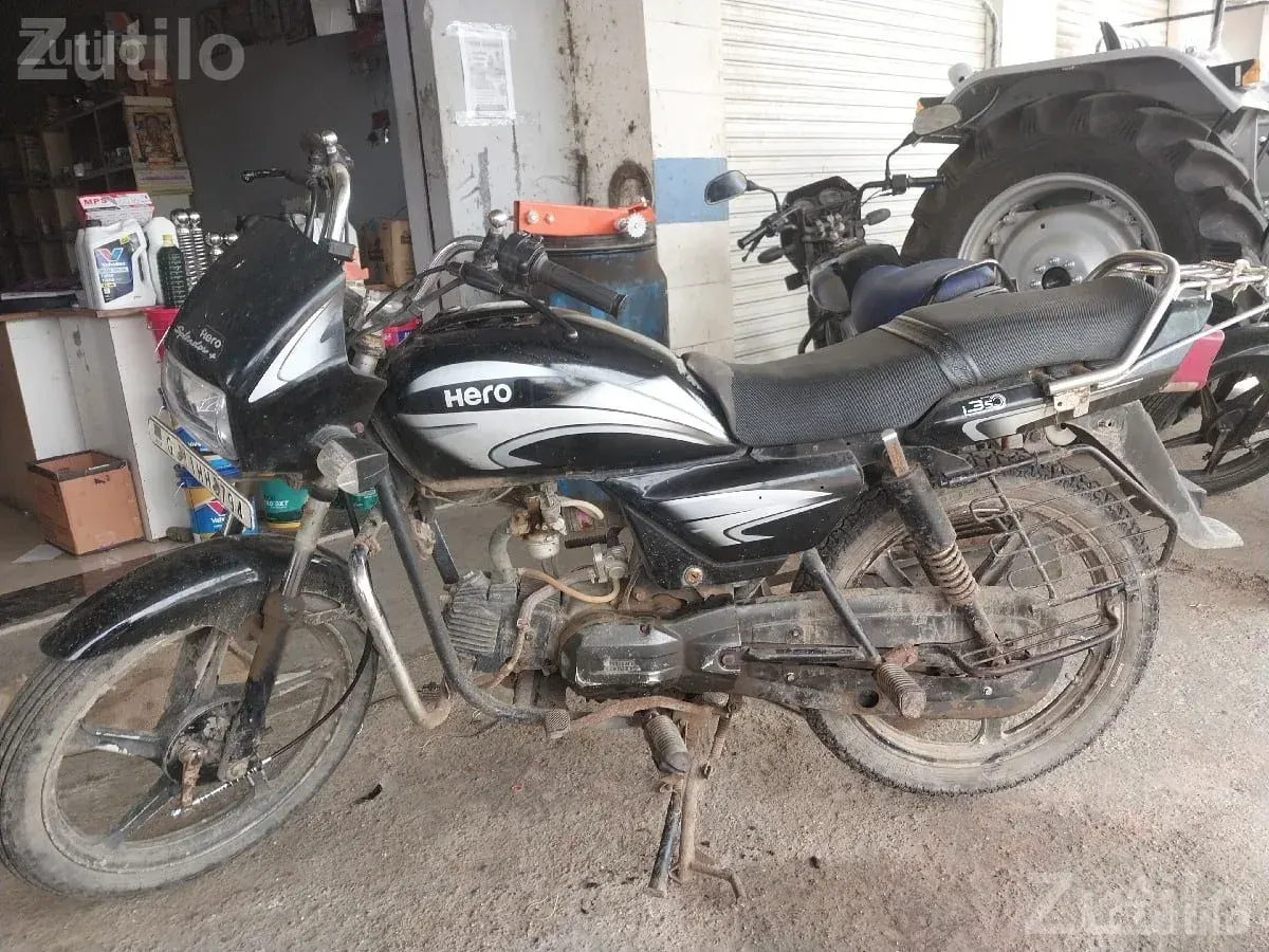 Hero Splendor 2004 Model with New Tyres - Bikes - Bhanvad - Image 3