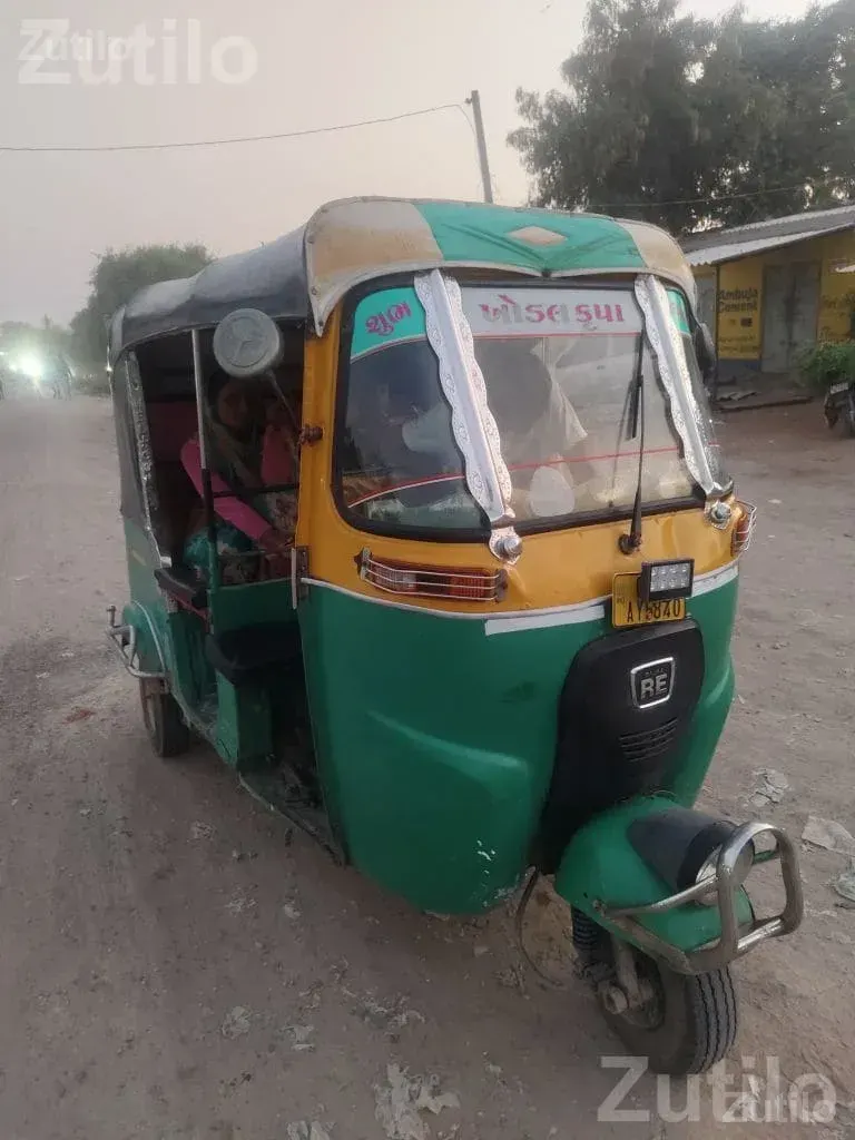 Bajaj CNG Auto Rickshaw 2019 Single Owner - ઓટો રિક્ષા - સુરેન્દ્રનગર શહેર - Image 3