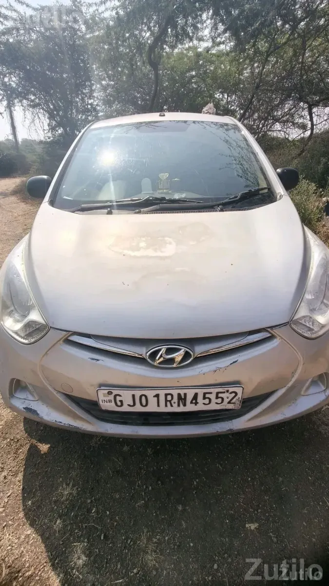 Hyundai Eon 2015 Petrol 109000 km - Cars - Lathi - Image 4