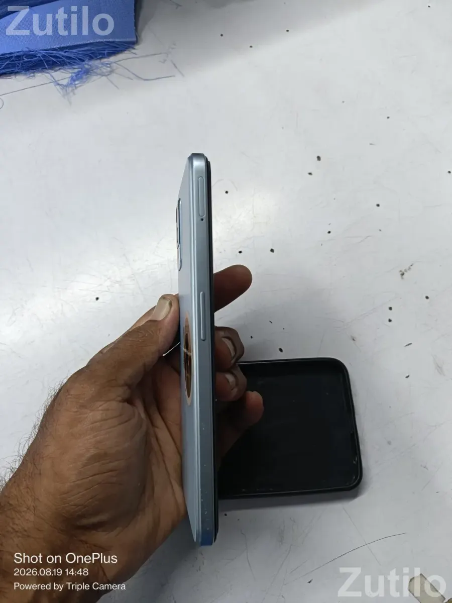 Iwant sell my smart phone lava blez 5g - મોબાઇલ ફોન - અમદાવાદ શહેર - Image 2