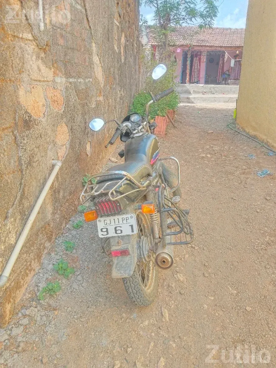 2010 Hero Splendor Motorcycle - બાઇક્સ - જુનાગઢ - Image 3