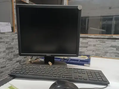 I7 7 generation dell computer 8gb rom 256 gb full set computer new I7 7 generation dell computer 8gb rom 256 gb full set computer new