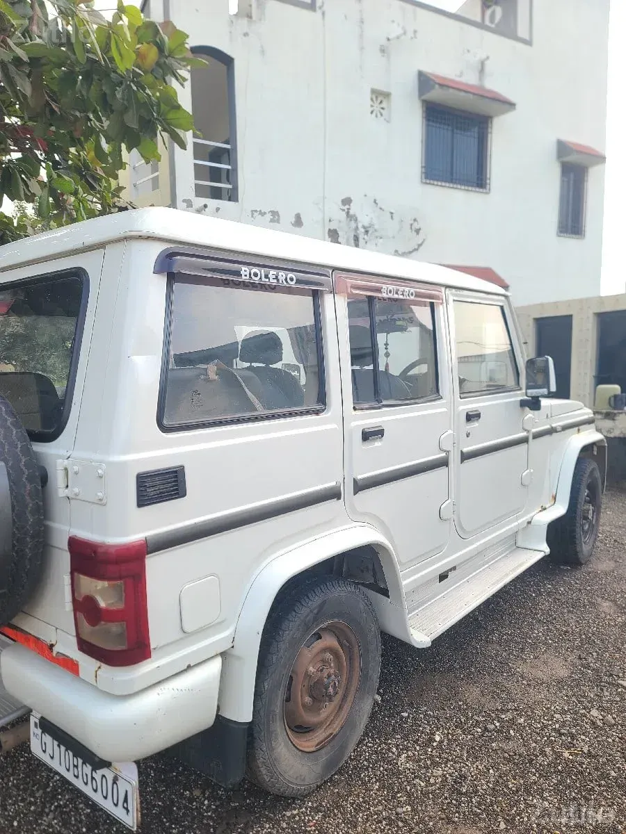 mahindra bolero - કાર - જામનગર શહેર - Image 2