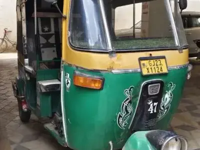 Bajaj Auto Rickshaw 2013 Model