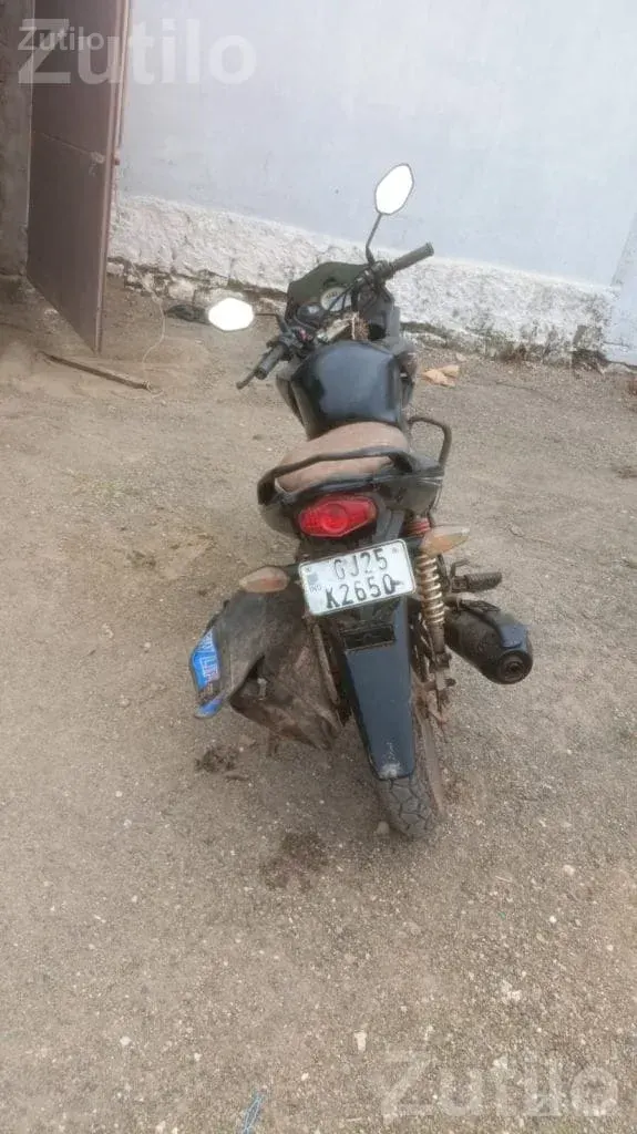 Hero Honda Hunk 2013 Motorcycle - Bikes - Kalyanpur - Image 4
