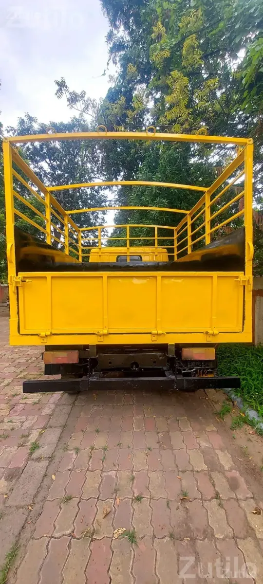 Tata LPT 407 2019 Goods Truck - ટ્રક અને લોરી - ગાંધીધામ - Image 2