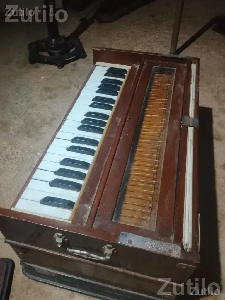 Harmonium in Working Condition for Learning - Musical Instruments - Bhavnagar City - Image 5