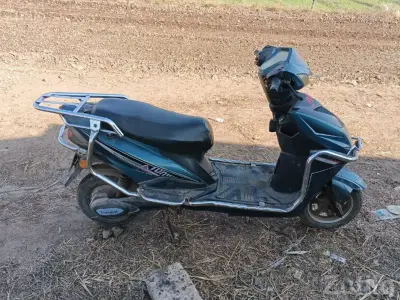 Electric Scooter with New Battery and Controller Electric Scooter with New Battery and Controller