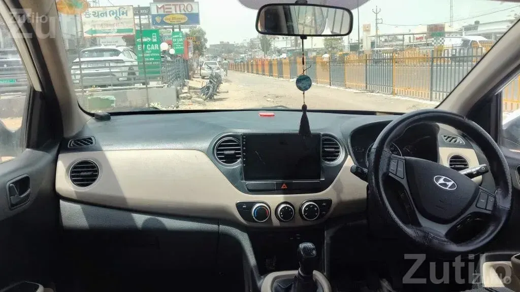 Hyundai Grand i10 2019 Petrol CNG - Cars - Palanpur - Image 4