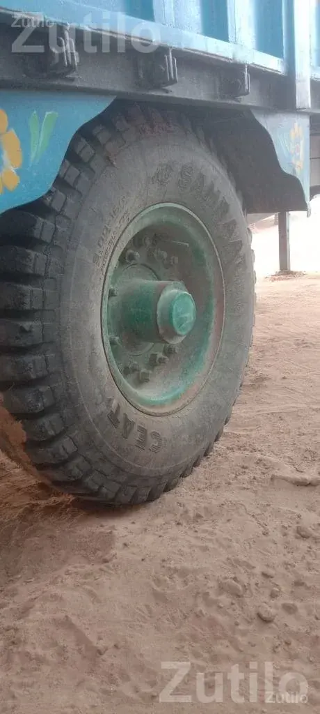 Used Trolley Tyre with Rim - Auto Parts - Palanpur - Image 2