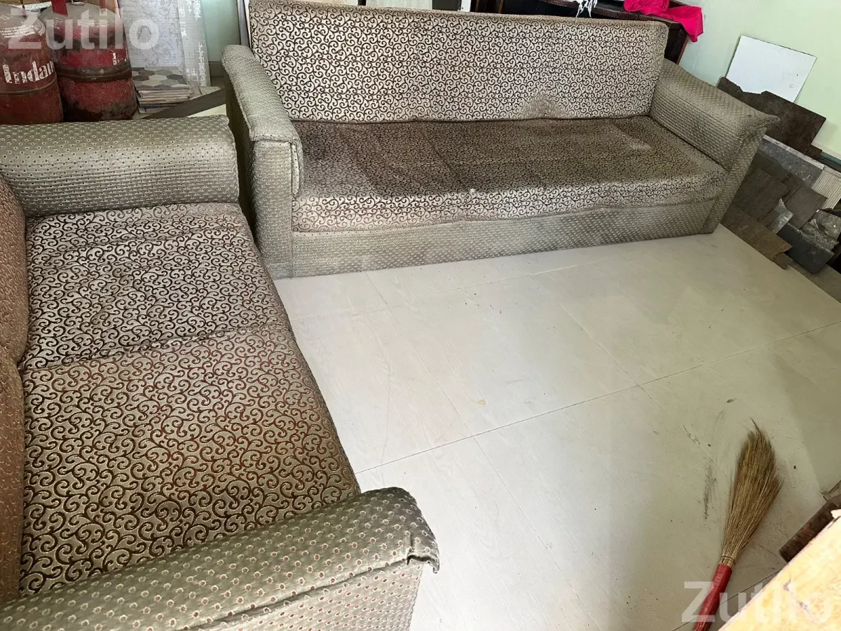 Hand made 5 Seater sofa with Corner table - સોફા સેટ અને કાઉચ - અમદાવાદ શહેર - Image 3