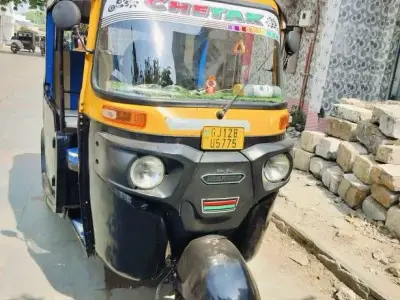 Bajaj Maxima Chetak Auto Rickshaw 2020
