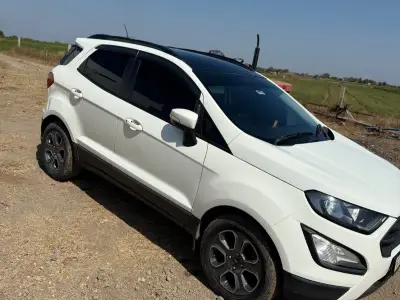 Ford EcoSport, titanium S  top model sunroof cruise control model- 07/10/2019