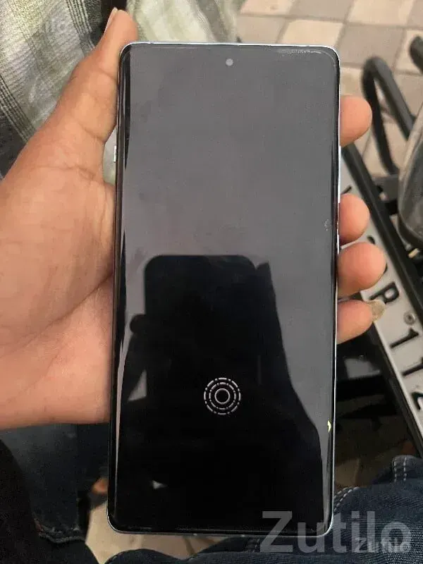Sleek Blue 5G Android Smartphone - મોબાઇલ ફોન - રાજકોટ શહેર - Image 3