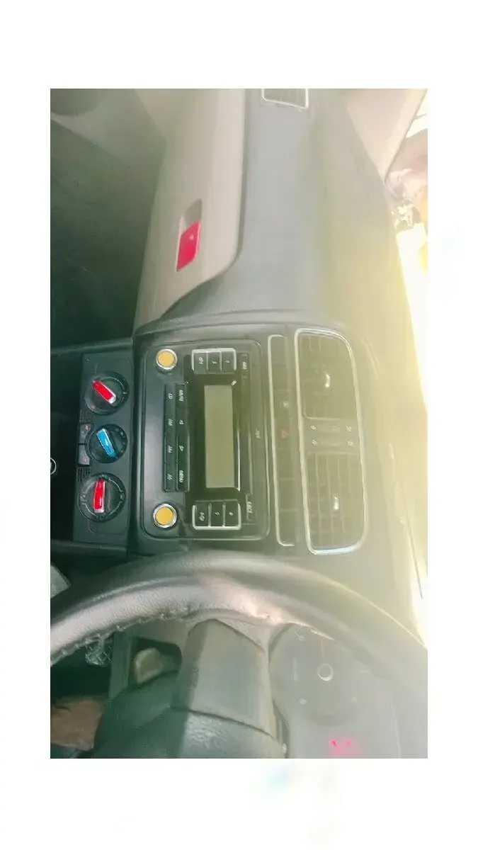 Volkswagen Polo – Clean Interior Hatchback - Cars - Bhanvad - Image 2