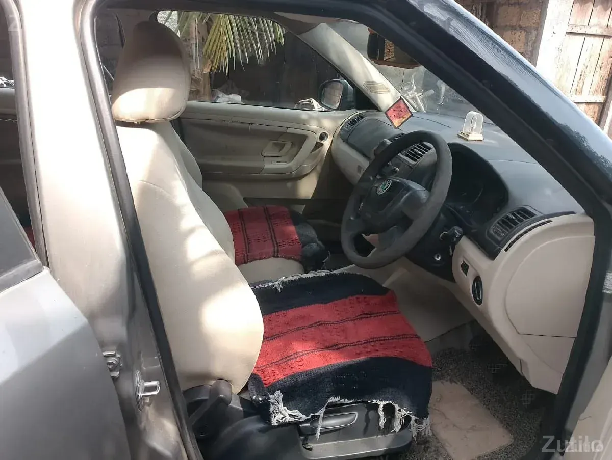 scoda fabia - Cars - Lalpur - Image 3