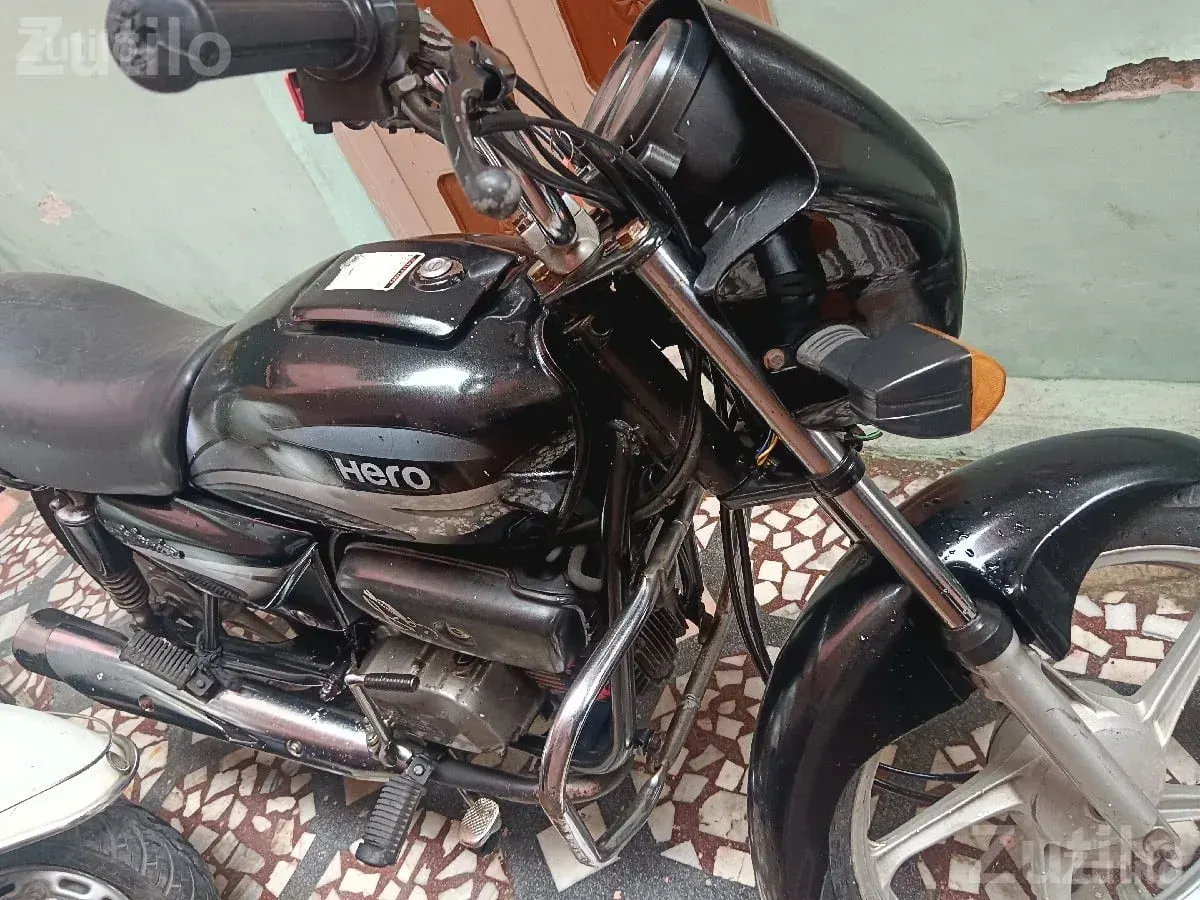 Hero Splendor Plus 2017 Bike - બાઇક્સ - જુનાગઢ - Image 3