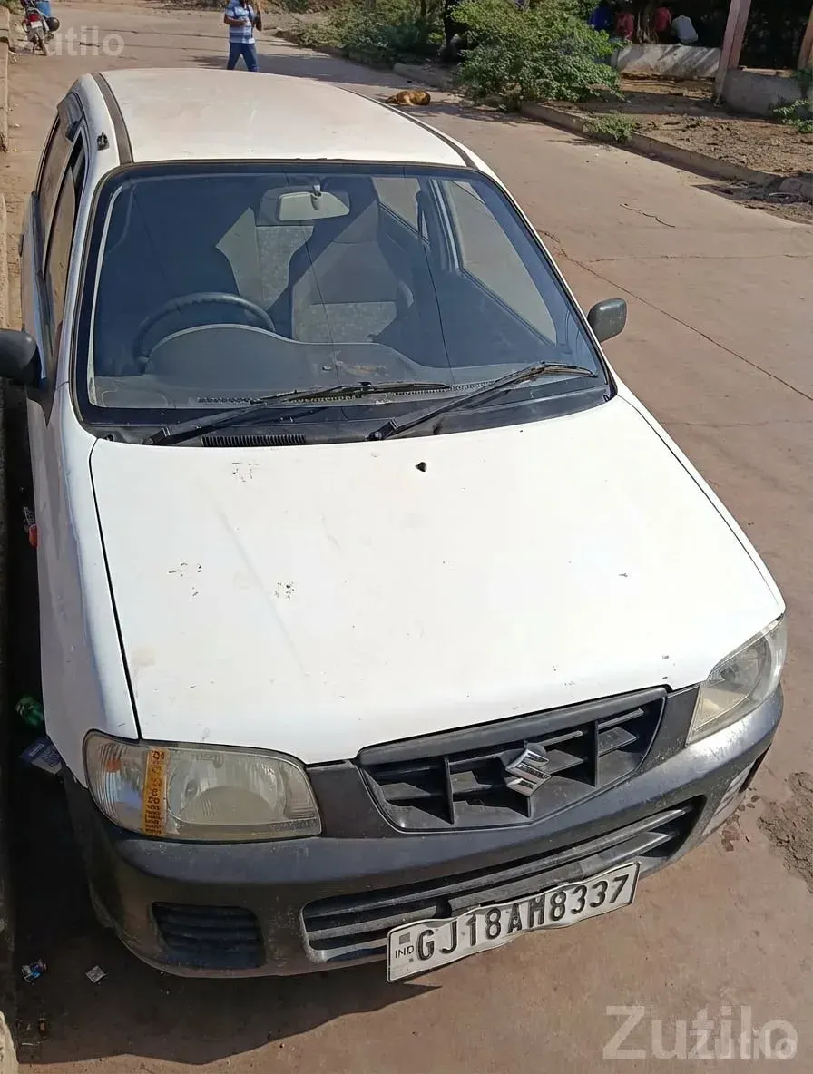 White Maruti Alto 800 – Reliable City Car - કાર - મુન્દ્રા - Image 4