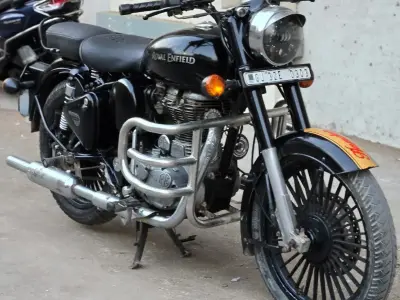 Royal Enfield Bullet Classic 350 2016 Bike Royal Enfield Bullet Classic 350 2016 Bike