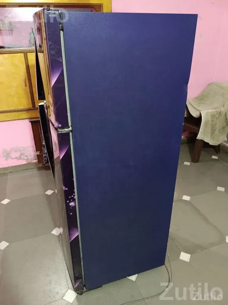 Godrej Eon 261L 3 Star Refrigerator - Refrigerators - Dholka - Image 5