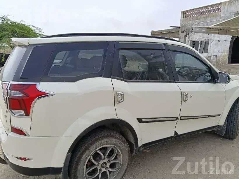 2018 Mahindra XUV500 Diesel SUV - Cars - Dwarka - Image 5