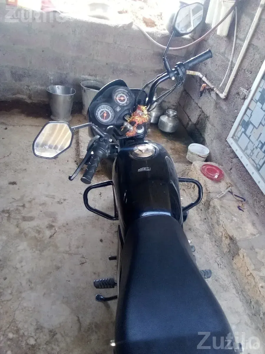 Honda Shine 100cc Bike 2025 Model - બાઇક્સ - વંથલી - Image 2