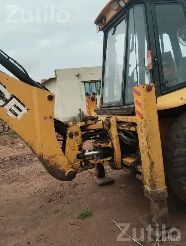 JCB Backhoe Loader 2011 Model - બાંધકામના વાહનો - ધ્રાંગધ્રા - Image 3