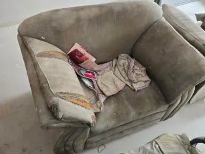 Sofaset for sale Sofaset for sale