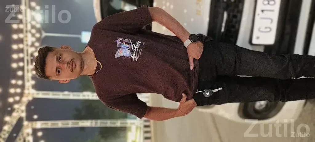 Licensed Driver Available for Car Driving - Driver / Delivery - Kalol - Image 2