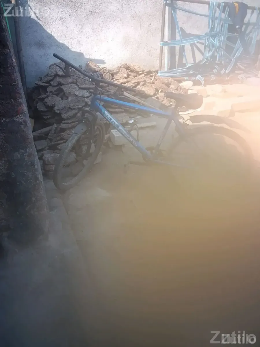 Blue Hercules Bicycle - સાયકલ - લાલપુર - Image 1