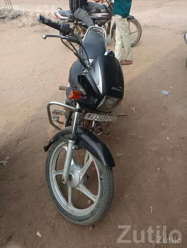 2018 Hero Splendor Plus Bike - બાઇક્સ - ગારીયાધર - Image 2
