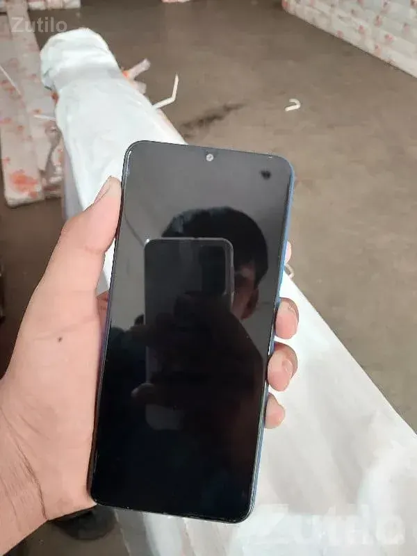 Oppo Smartphone with Large Display - મોબાઇલ ફોન - રાજકોટ શહેર - Image 2