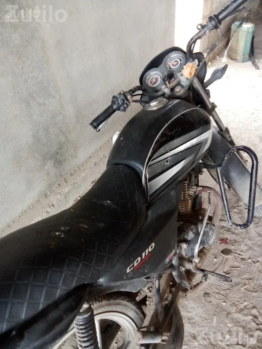 CD 110 2015 Model Motorcycle for Sale - બાઇક્સ - ઢોકડવા - Image 2