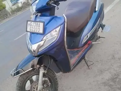 Activa 125 fi Het BS6 Top Model with disc alloy Activa 125 fi Het BS6 Top Model with disc alloy