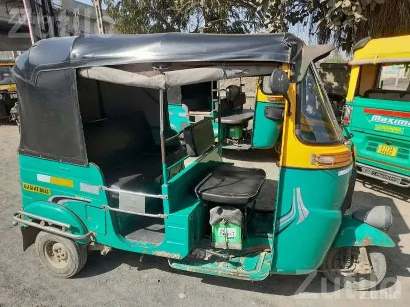 2015 Auto Rickshaw in Running Condition - Auto Rickshaws - Palitana - Image 2