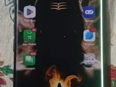 OPPO Reno 8T smartphone full box OPPO Reno 8T smartphone full box