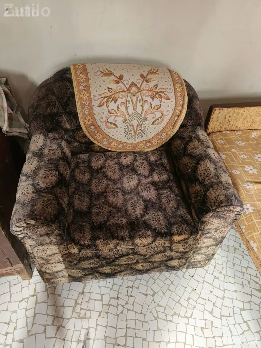 1 sofa 2 chire - સોફા સેટ - વડોદરા શહેર - Image 4