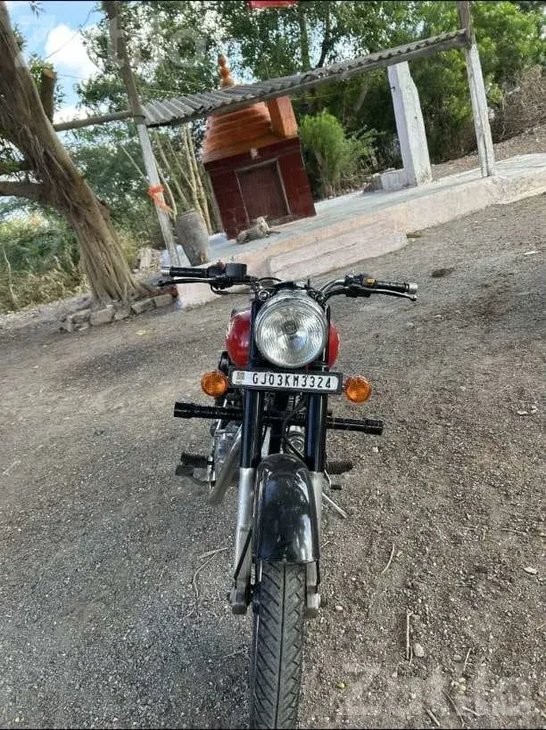2018 Royal Enfield Bullet Classic 350 - બાઇક્સ - રાજકોટ શહેર - Image 3
