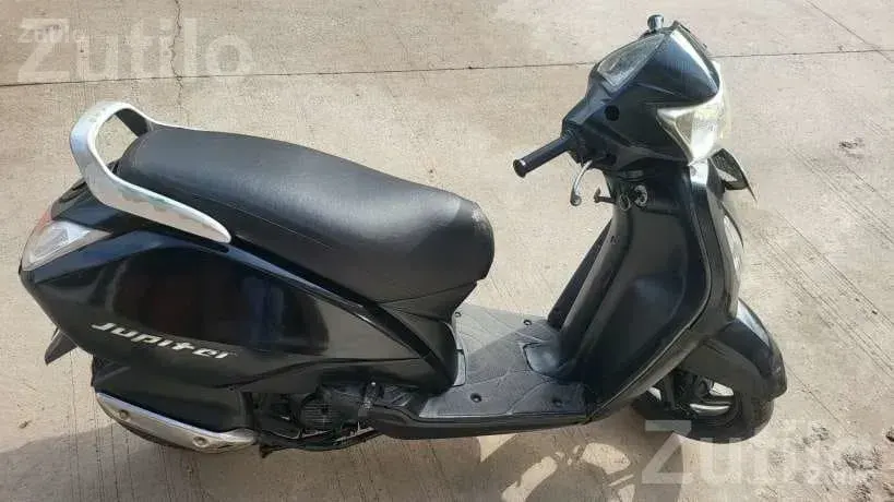 TVS Jupiter 2015 Scooter - બાઇક્સ - ગોંડલ - Image 4