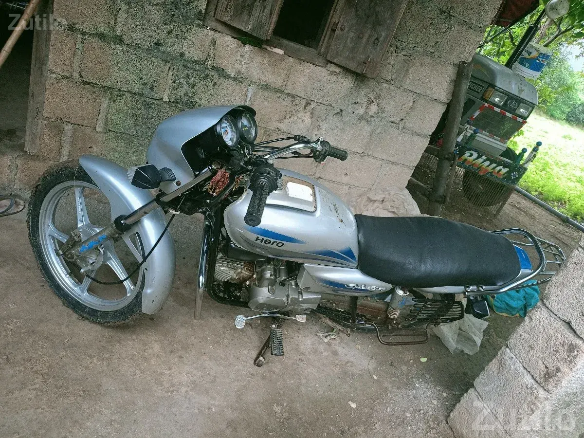 Hero Splendor 2016 Used Bike - Bikes - Bhanvad - Image 2